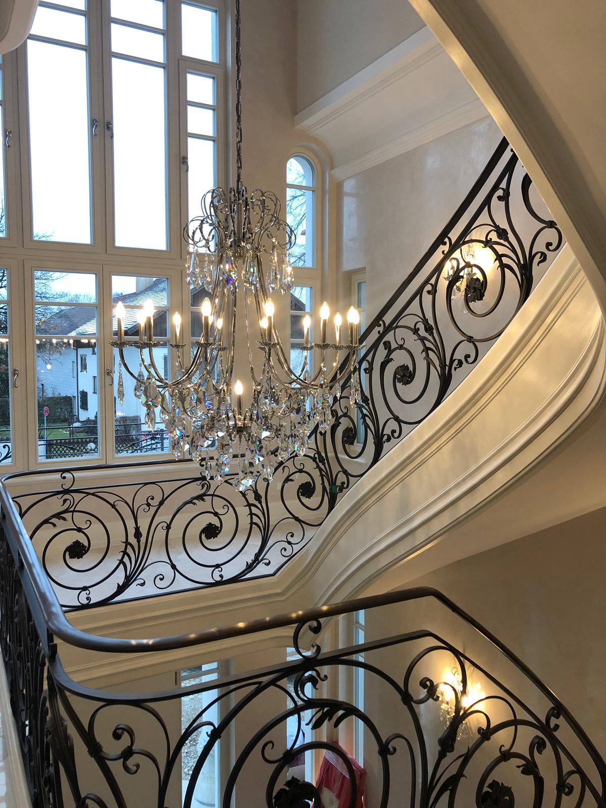 Ihr Spezialist für Sanierung und Verlegen von Fußböden, Unterböden und Estrich sowie Parkett, Laminat, Teppichboden und anderen Bodenbelägen in Neutraubling